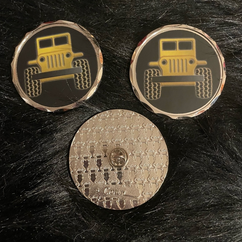 Gold Jeep Logo Pins
